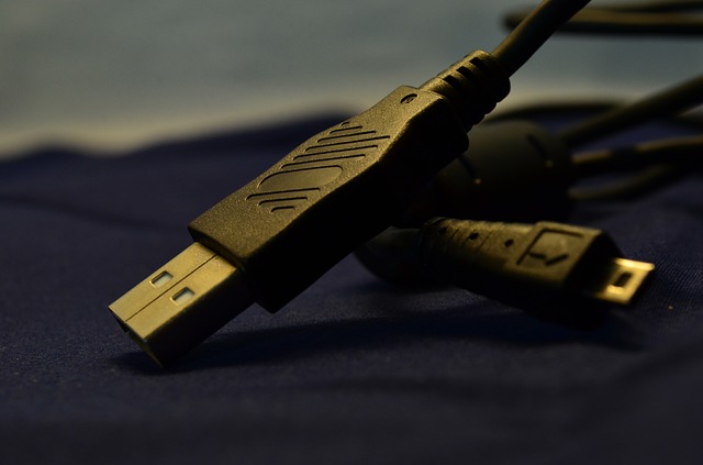 USB2.0仕様オーディオインターフェースをUSB3.0ケーブル接続でノイズ増加してみた